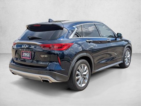 Used 2021 INFINITI QX50 Luxe image 5