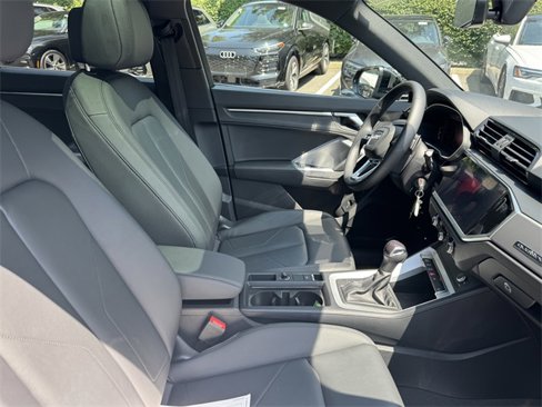 Certified 2022 Audi Q3 2.0T Premium image 31