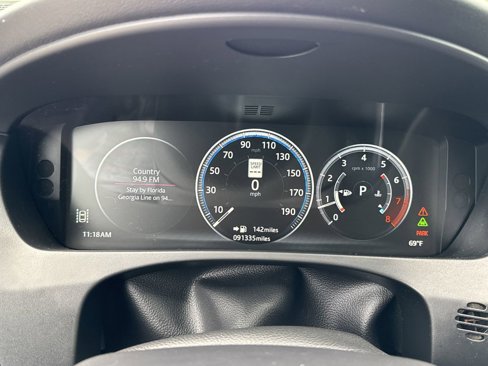 Used 2017 Jaguar F-PACE S image 20