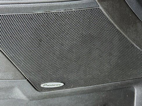 Used 2011 Chevrolet Equinox LTZ image 19