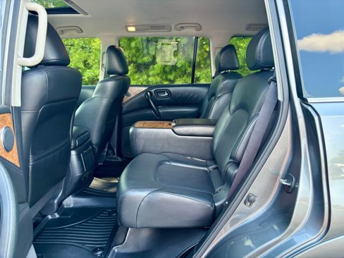 Used 2021 Nissan Armada SL w/ Captain's Chairs Package image 16