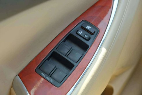 Used 2010 Lexus ES 350 image 24