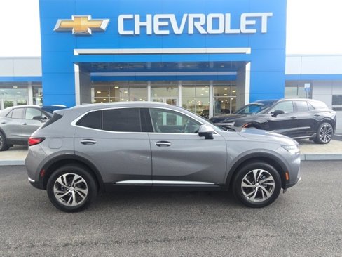 Used 2022 Buick Envision Essence w/ Technology Package I image 3