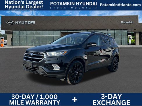 Used 2017 Ford Escape Titanium image 1