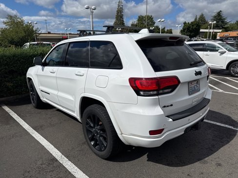 Used 2017 Jeep Grand Cherokee Altitude image 6