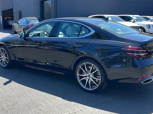 Used 2025 Genesis G70 2.5T image 11