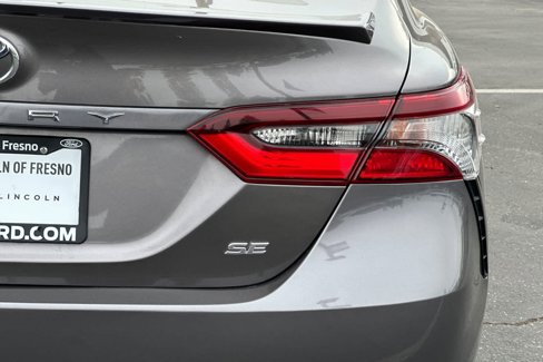 Used 2022 Toyota Camry SE image 26