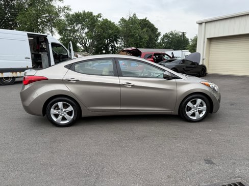 Used 2013 Hyundai Elantra GLS image 8