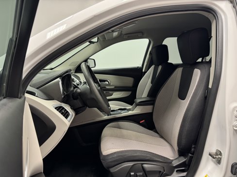 Used 2017 GMC Terrain SLE image 14
