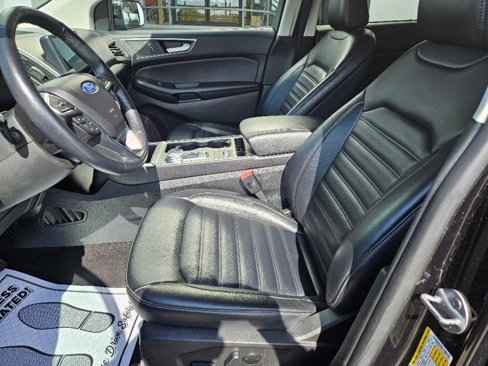 Used 2023 Ford Edge SEL image 19