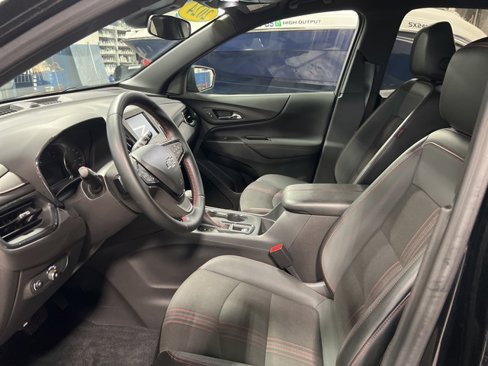 Used 2024 Chevrolet Equinox RS w/ LPO, Floor Liner Package image 10