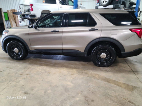 Used 2021 Ford Explorer 4WD Police Interceptor image 5