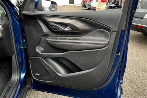 Certified 2022 GMC Terrain SLT w/ Infotainment Package II image 21