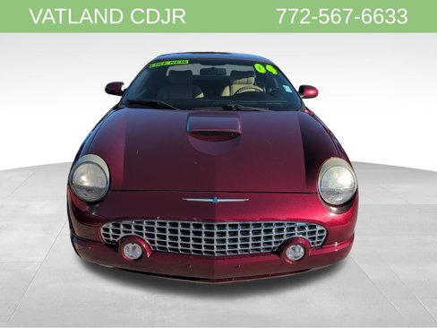 Used 2004 Ford Thunderbird image 2