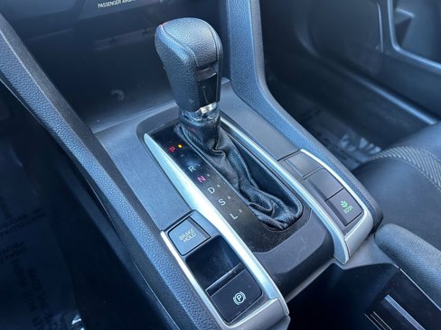 Used 2018 Honda Civic LX image 9