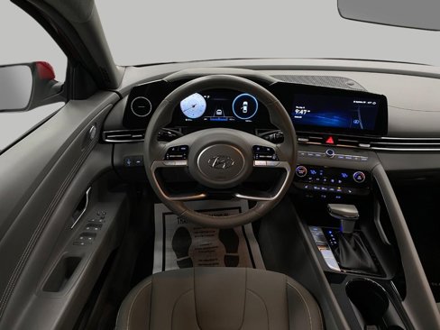 Certified 2023 Hyundai Elantra SEL w/ Convenience Package image 12