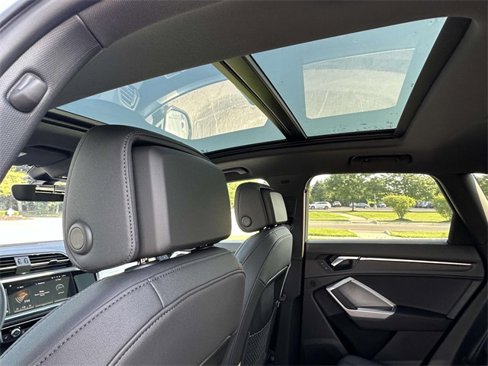 New 2025 Audi Q3 2.0T Premium image 7