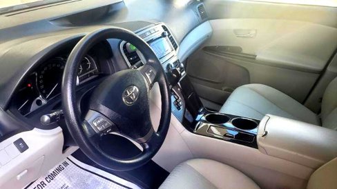 Used 2012 Toyota Venza LE image 24