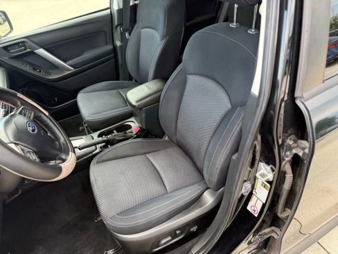 Used 2015 Subaru Forester 2.5i Premium w/ All-Weather Package image 14