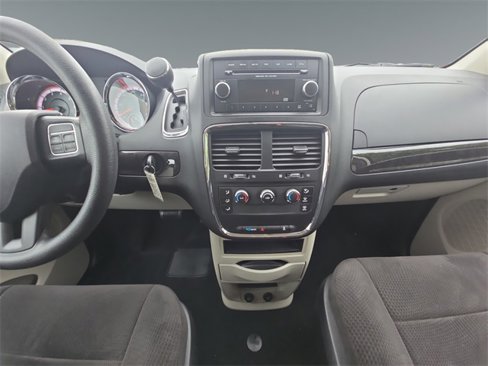 Used 2013 Dodge Grand Caravan American Value Package image 15