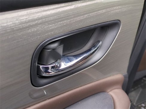 Certified 2018 Nissan Murano Platinum image 29