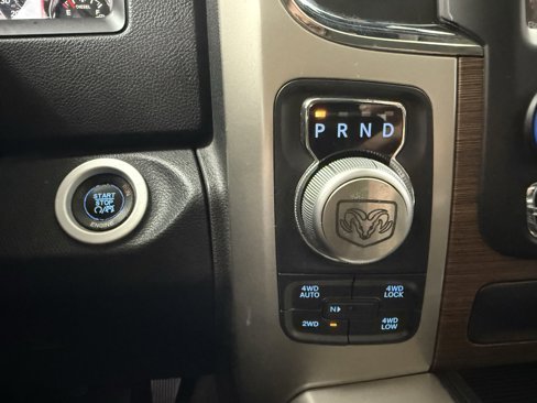 Used 2015 RAM 1500 Laramie w/ Convenience Group image 21