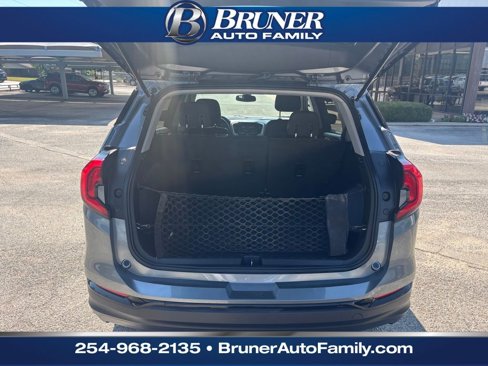 Used 2020 GMC Terrain SLE w/ Driver Convenience Package image 32