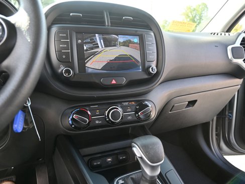 Used 2023 Kia Soul LX image 23
