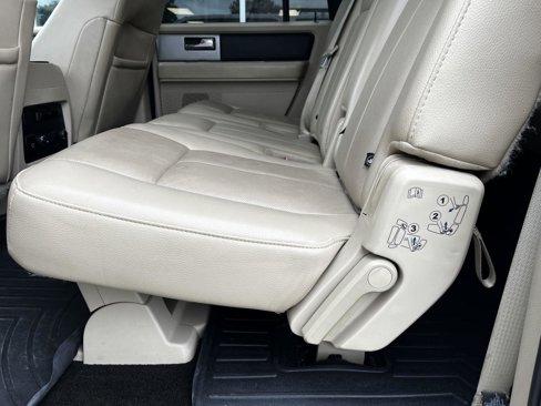 Used 2016 Ford Expedition EL XLT w/ Equipment Group 202A image 20