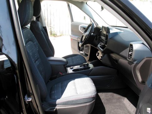 Used 2024 Ford Bronco Sport Heritage w/ Heritage Convenience Package image 22