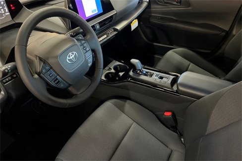 Used 2026 Toyota Prius LE image 8
