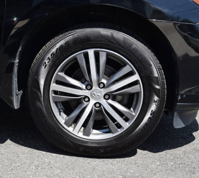Used 2017 INFINITI QX60 AWD w/ Premium Plus Package image 40