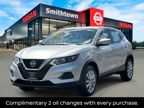 Certified 2022 Nissan Rogue Sport S image 2