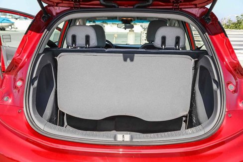 Used 2018 Chevrolet Bolt LT image 24