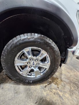 Used 2017 Ford F150 XLT w/ Equipment Group 301A Mid image 24