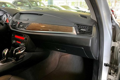Used 2015 BMW X1 sDrive28i image 18