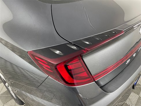 Certified 2021 Hyundai Sonata SEL image 18