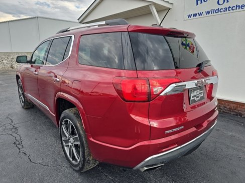 Used 2019 GMC Acadia Denali image 6