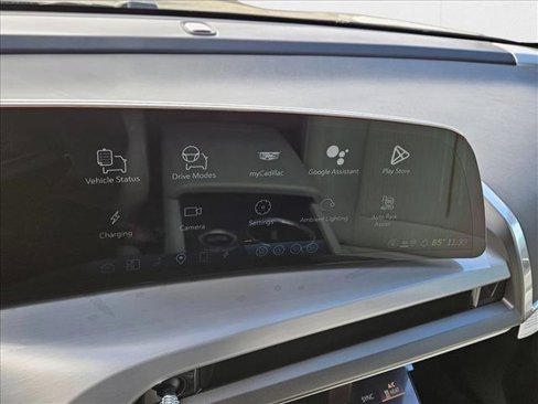 New 2026 Cadillac Vistiq Sport image 12