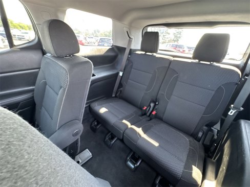 Used 2021 GMC Acadia SLE w/ Driver Convenience Package image 23