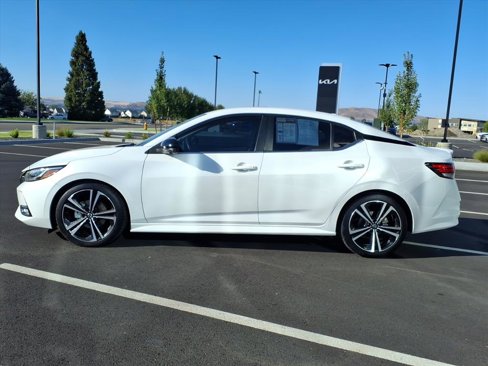 Used 2021 Nissan Sentra SR w/ SR Premium Package image 5