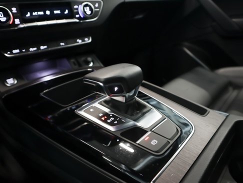 Certified 2022 Audi Q5 2.0T Premium w/ Convenience Package image 21