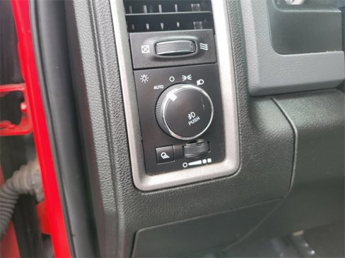 Used 2019 RAM 1500 Express w/ Express Value Package image 17