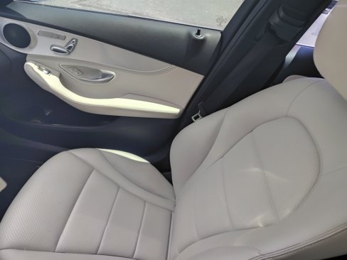 Used 2015 Mercedes-Benz C 300 Sedan image 10
