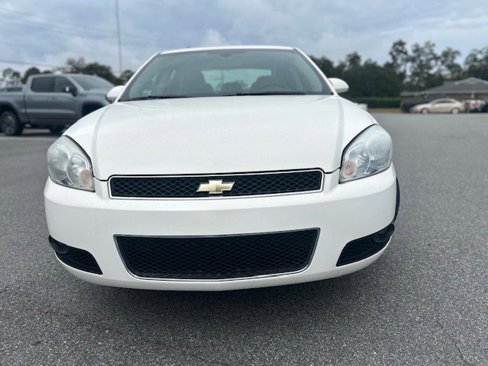 Used 2008 Chevrolet Impala SS image 2