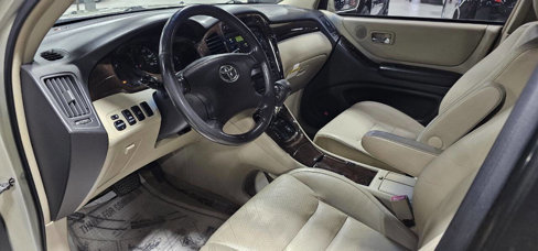 Used 2003 Toyota Highlander Limited image 9