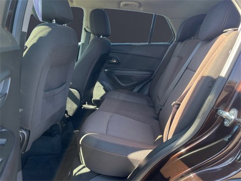Used 2015 Chevrolet Trax LT image 13
