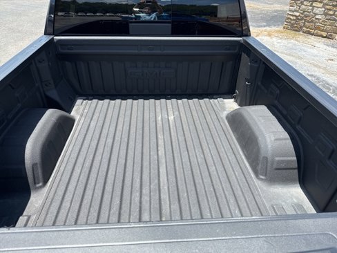 Used 2022 GMC Sierra 1500 SLT w/ SLT Convenience Package image 21