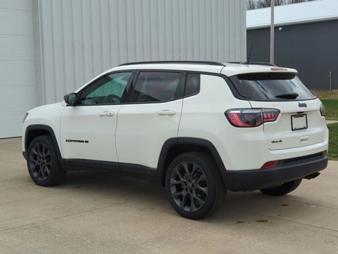 Used 2021 Jeep Compass Latitude image 4