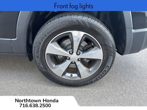 Used 2019 Jeep Cherokee Limited image 12